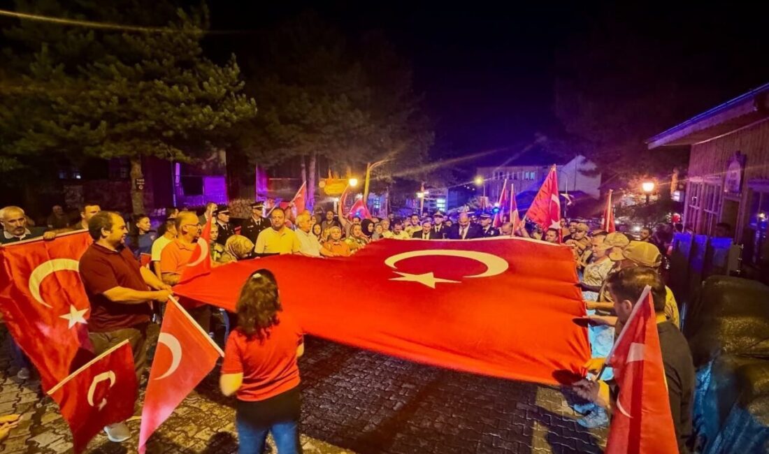 Erzincan’ın Kemaliye ilçesinde, 15 Temmuz Demokrasi ve Milli Birlik Günü
