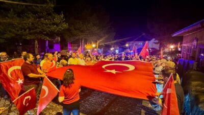 Erzincan’ın Kemaliye ilçesinde, 15 Temmuz Demokrasi ve Milli Birlik Günü