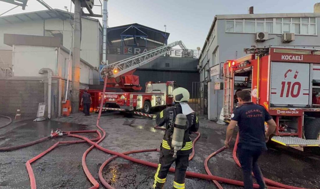 Kocaeli’nin Gebze ilçesinde bir demir çelik fabrikasının kompresör bölümünde çıkan