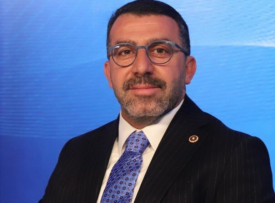 Milletvekili Çalkın’dan Sat 1 şap hastalığı açıklaması AK Parti Kars Milletvekili Adem Çalkın, Sat 1 Şap Hastalığı