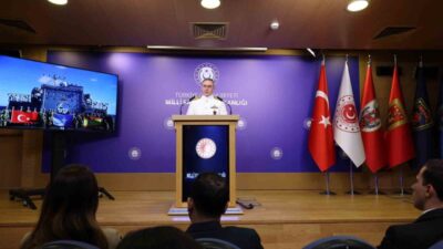 Milli Savunma Bakanlığı, 3 PKK’lı teröristin daha teslim olduğunu duyurdu.