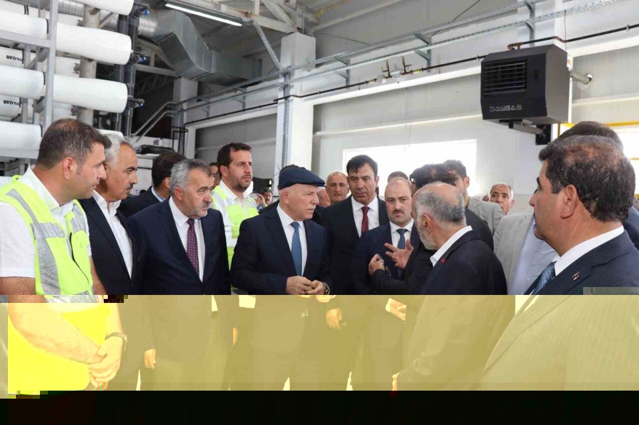 Erzurum Büyükşehir Belediyesi tarafından Oltu’da yapımı tamamlanan içme suyu arıtma