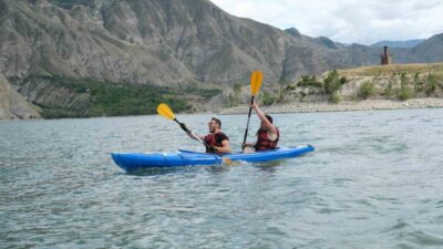 Erzurum Valiliği koordinesinde, gençlerin doğayla iç içe, ekip ruhu içerisinde
