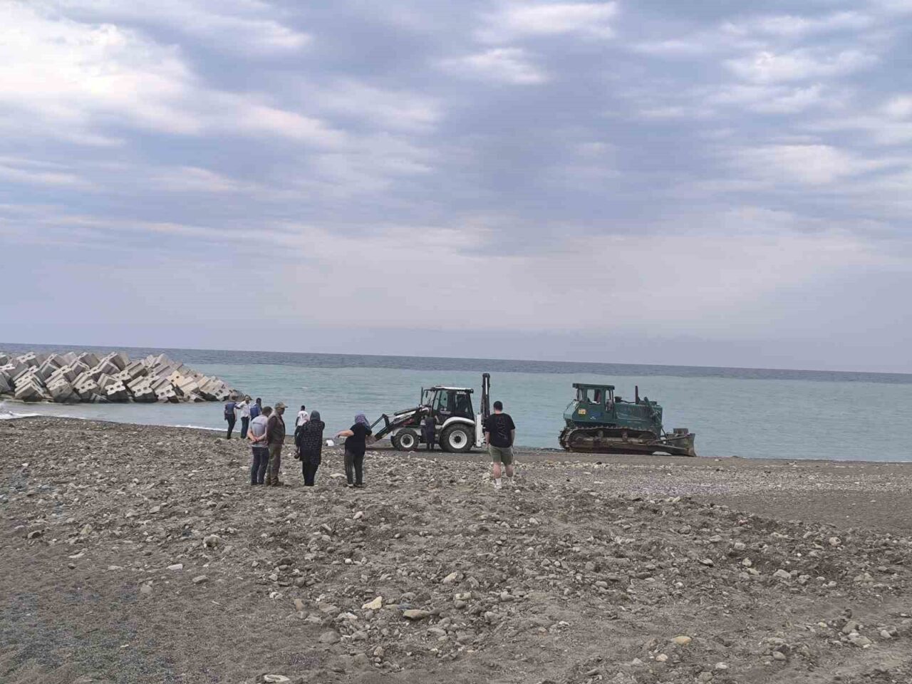 Kastamonu’nun Abana ilçesinde sahilde serinlemek için uzanan kadını ezerek ölümüne
