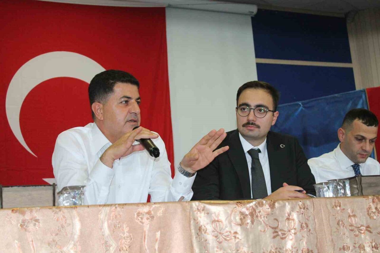 Adıyaman Milletvekili ve TBMM Divan Katip Üyesi Doç. Dr. İshak