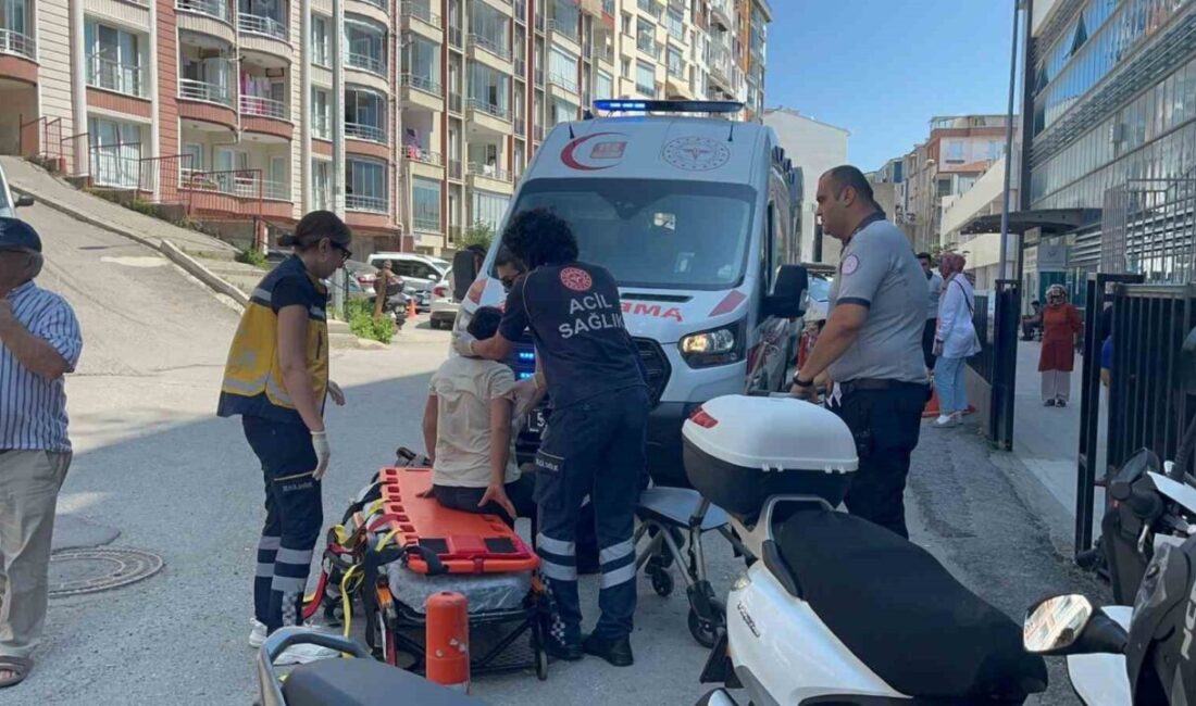 Sinop’ta üç tekerlekli elektrikli motosikletin devrilmesi sonucu meydana gelen kazada