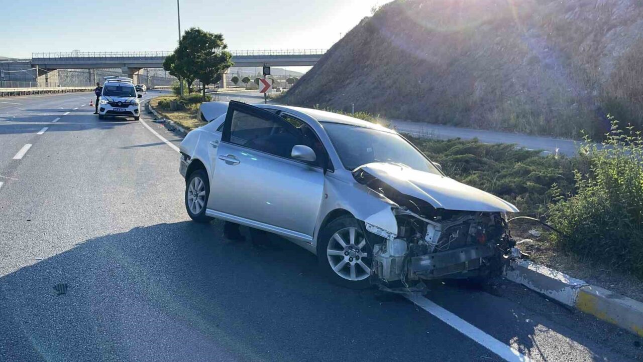 Sivas’ta meydana gelen trafik kazasında 2 kişi yaralandı. Edinilen bilgilere