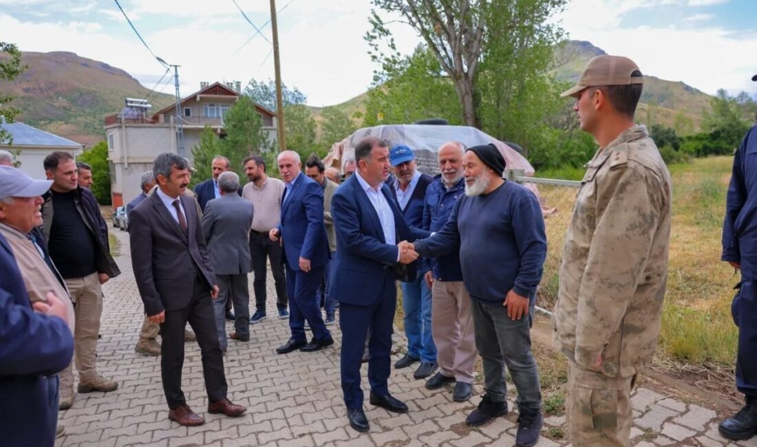Bayburt Valisi Mustafa Eldivan, Aydıntepe ilçesine bağlı Suludere köyü sakinleriyle