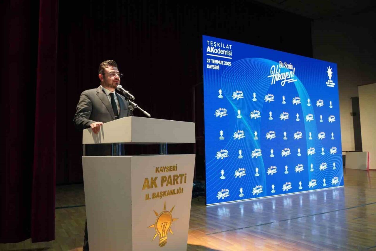 AK Parti Genel Merkez AR-GE ve Eğitim Başkanlığı tarafından düzenlenen