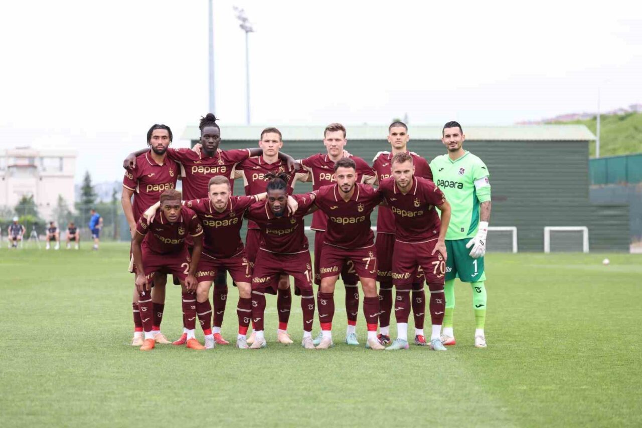 Yeni sezon hazırlıklarını sürdüren Trabzonspor, hazırlık maçında Dinamo Tiflis takımı