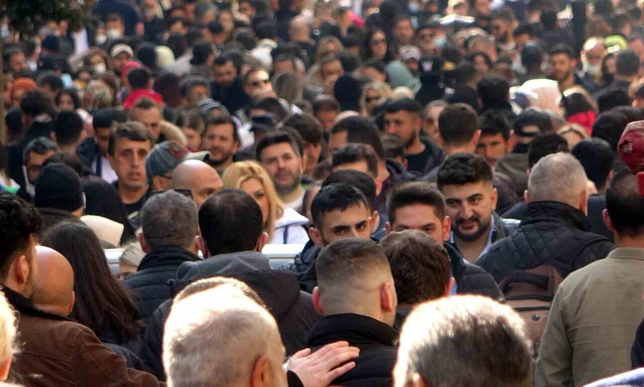 Türkiye, 85 milyon 664 bin 944 kişi nüfusu ile nüfus