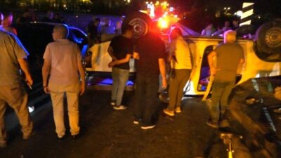 Tunceli’de iki otomobilin kafa kafaya çarpıştığı kazada 1 kişi yaralandı.