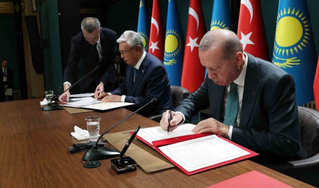 Türkiye ile Kazakistan arasında medya ve enformasyon alanında iş birliği mutabakatı Türkiye ile Kazakistan, medya ve enformasyon alanında ilişkileri güçlendirecek yeni