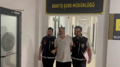 Kocaeli’nin Kartepe ilçesinde tartıştığı üvey oğlunu bıçaklayarak ağır yaralayan şahıs