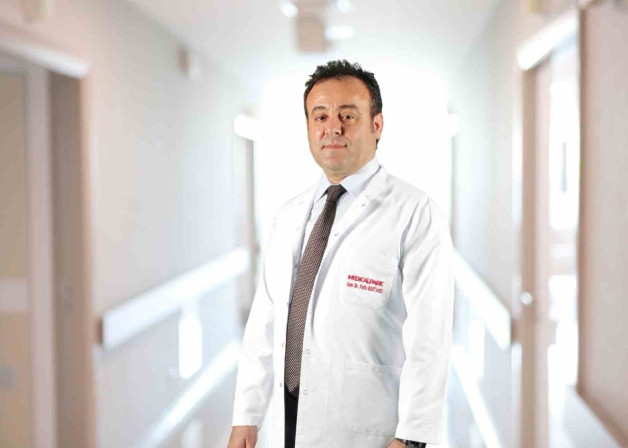 Havaların ısınmasıyla birlikte kene vakalarının arttığını belirten Enfeksiyon Hastalıkları ve