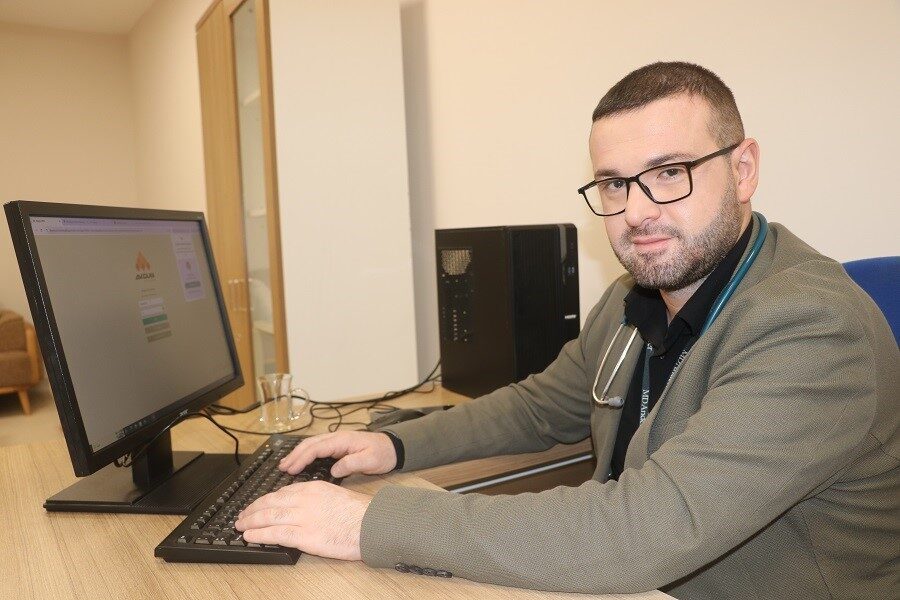 Uzmanı uyarıyor: “Belli aralıklarla yapılan kanser taramaları erken tanı için hayati önem taşır” Son günlerde dünyada olduğu gibi ülkemizde de kanser vakalarının artmasıyla