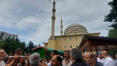 Atatürk Üniversitesi hocalarından Prof. Dr. Ahmet Berhan Yılmaz’ın uzun zamandır