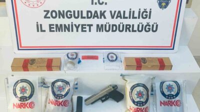 Zonguldak’ta gerçekleştirilen uyuşturucu operasyonunda gözaltına alınan 4 şüpheliden 1’i tutuklandı.