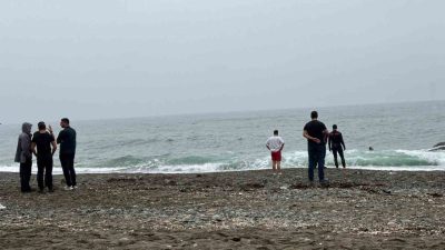 Trabzon’un Of ilçesinde 13 yaşındaki bir çocuk denizde kayboldu. Olay