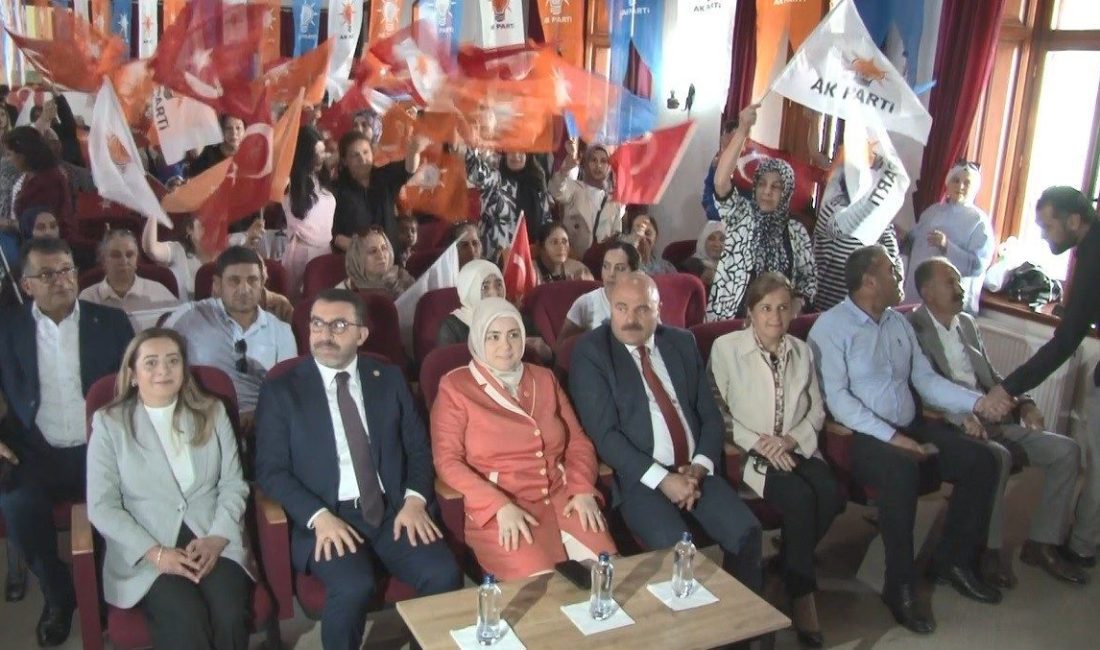 AK Parti Genel Merkez Kadın Kolları Başkanı Tuğba Işık Ercan,