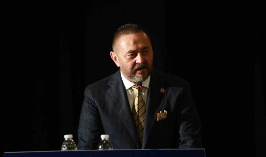 Karşıyaka Belediyesi’nde mali sıkıntılar nedeniyle işçi maaşlarının ödenmemesi ve memur