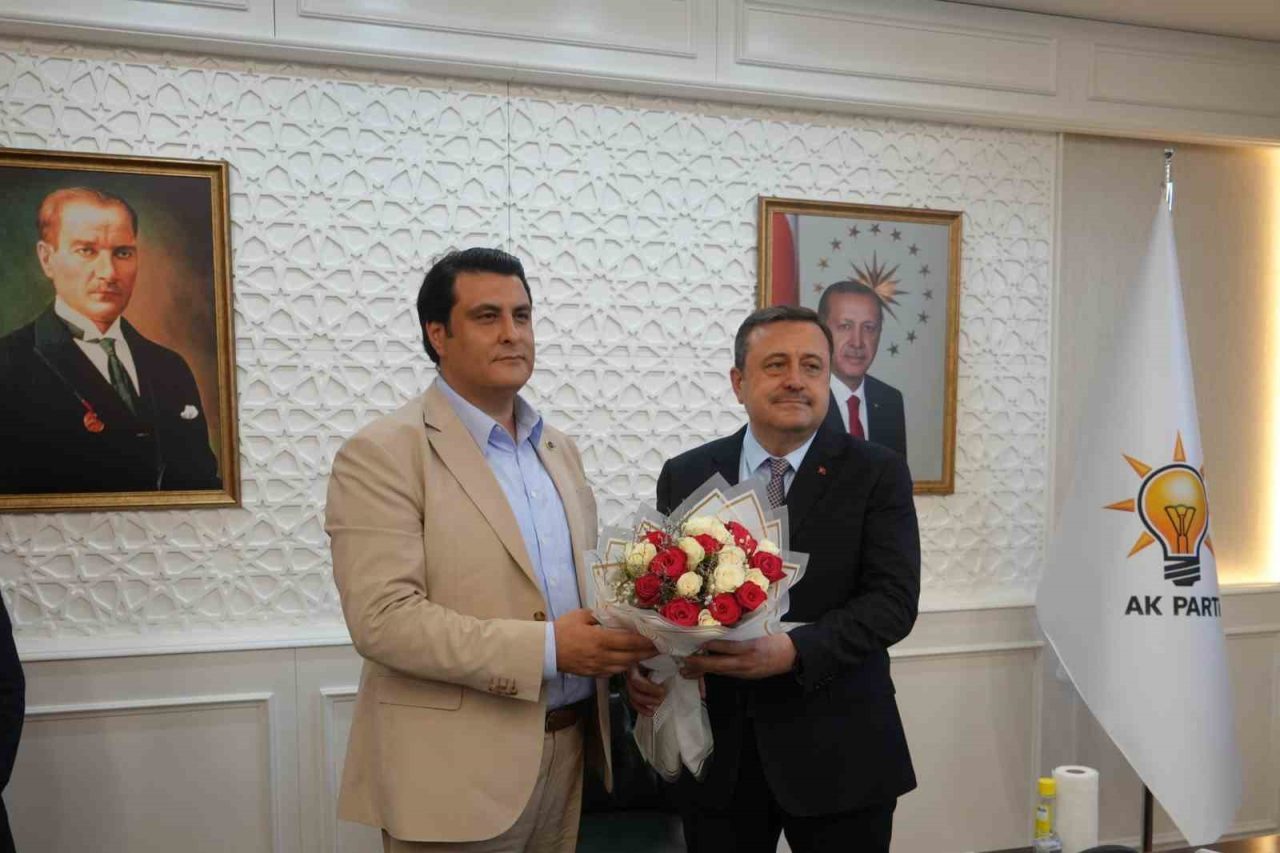 Cumhuriyet Halk Partisi’nden (CHP) istifa ederek AK Parti’ye geçen ve