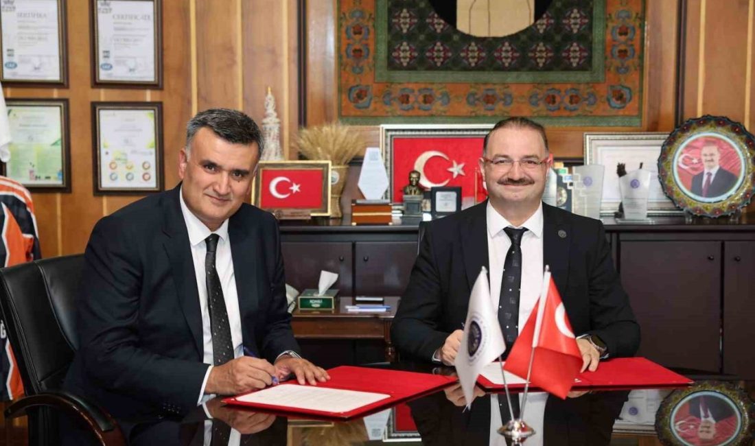 Orta Doğu Teknik Üniversitesi (ODTÜ) Rektörü Prof. Dr. Ahmet Yozgatlıgil,