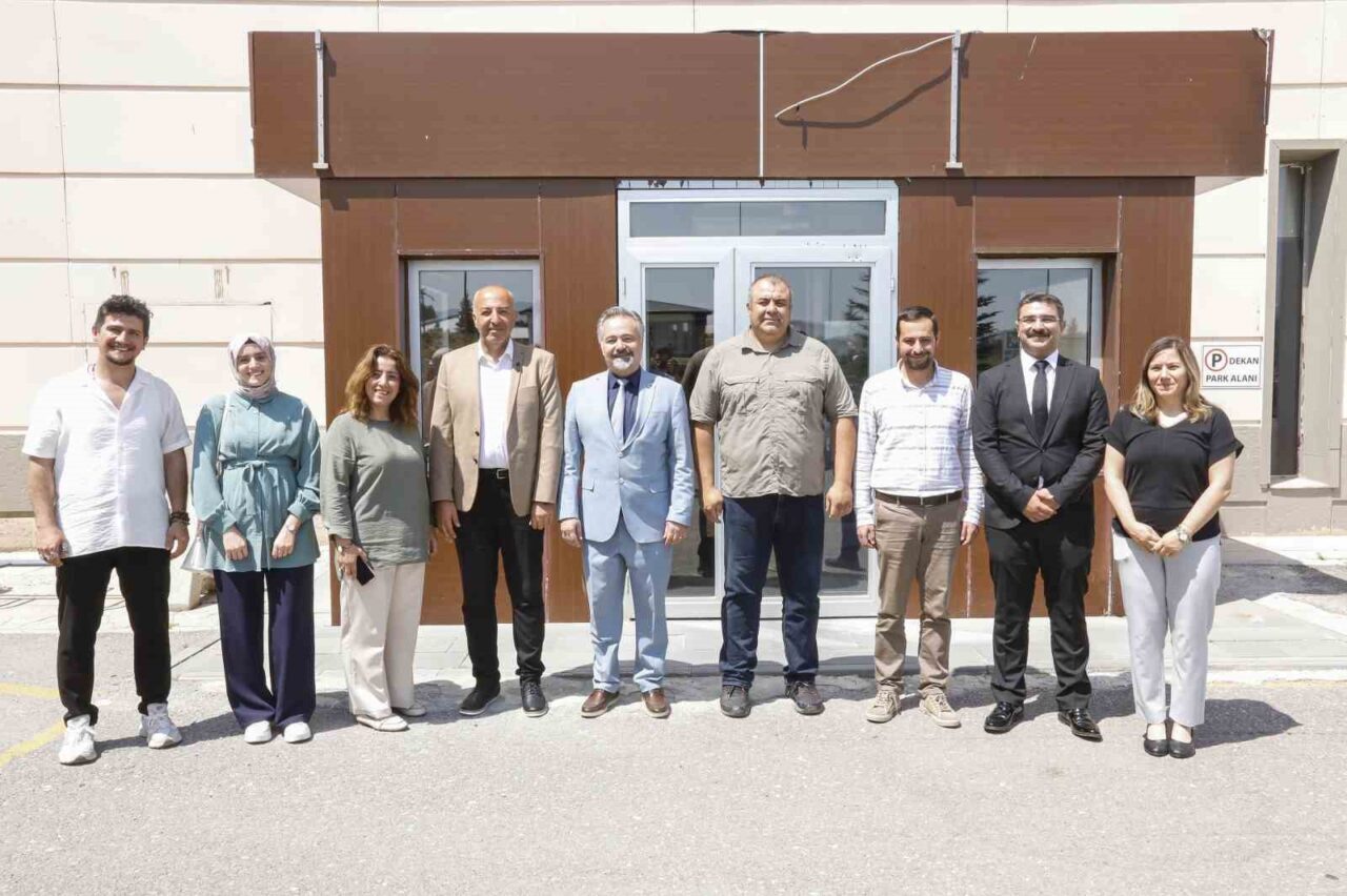 Atatürk Üniversitesi, ulusal ve uluslararası düzeyde desteklenen bilimsel projeleriyle araştırma