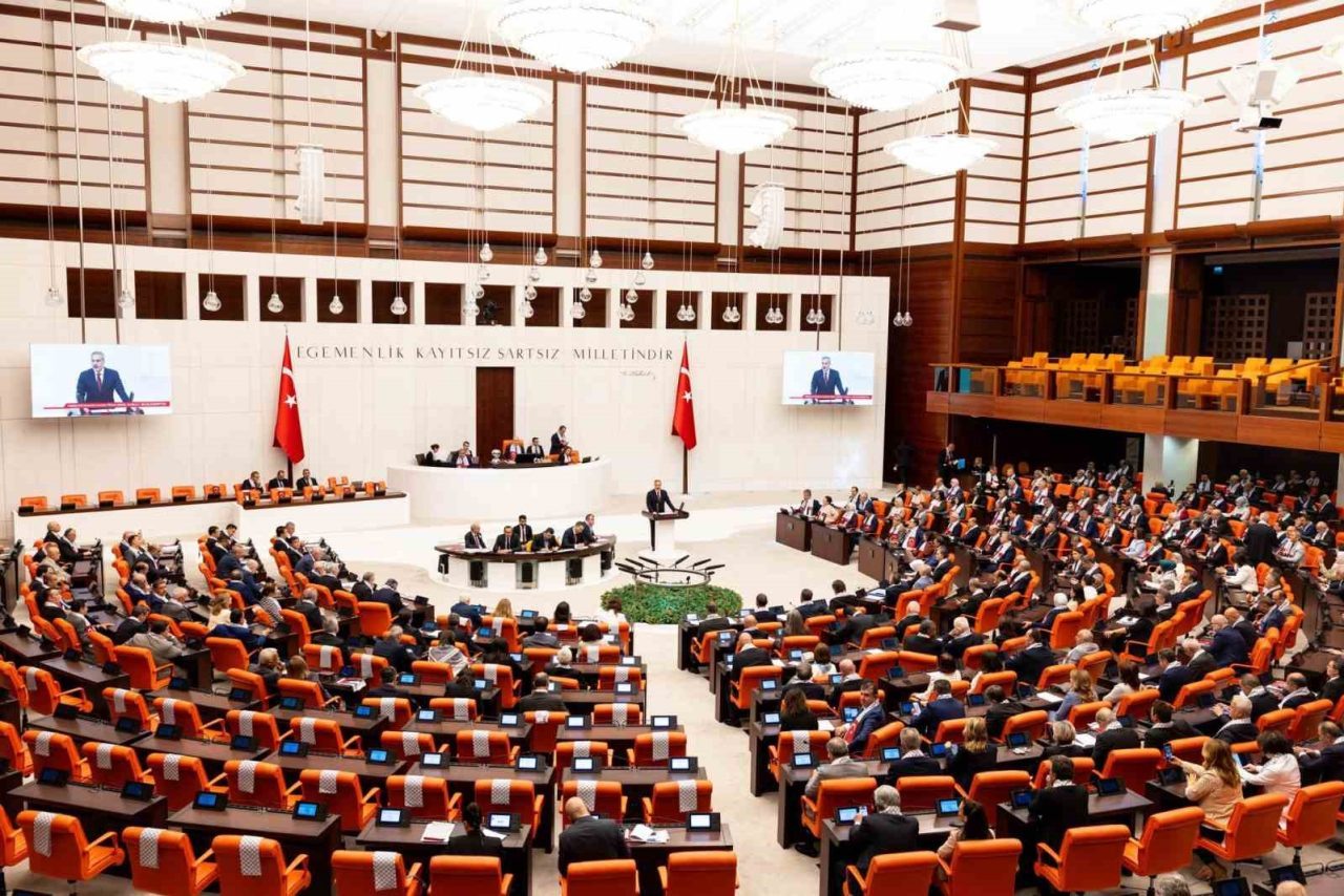 Dışişleri Bakanı Hakan Fidan, Türkiye Büyük Millet Meclisi’nde (TBMM) kabul