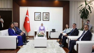 Aile ve Sosyal Hizmetler Bakanı Mahinur Özdemir Göktaş, Bartın ziyaretinde,