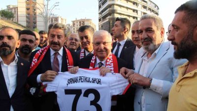 Milli Savunma Bakanı Yaşar Güler, AK Parti Kadın ve Gençlik