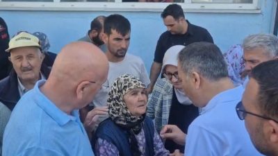 Balıkesir’in Sındırgı ilçesindeki 6.1 büyüklüğündeki depremin ardından dün geceden itibaren