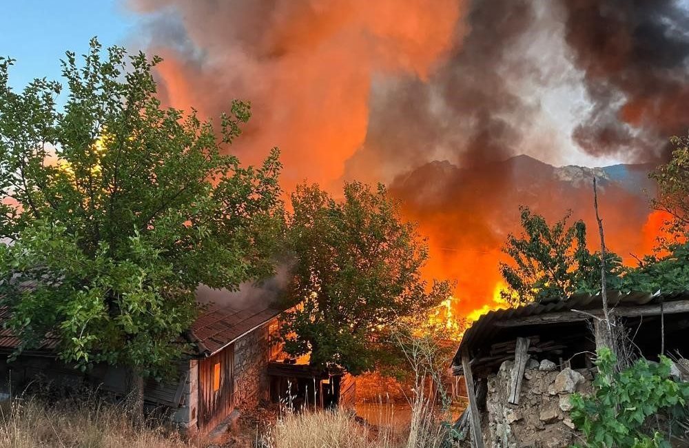 Balıkesir’de son bir ayda yaşanan afet ve felaketler Türkiye kamuoyunda