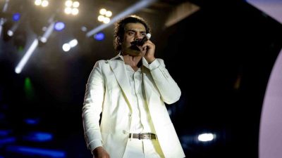 Erzurum Kültür Yolu Festivali’nin altıncı gününde sahne alan ünlü şarkıcı