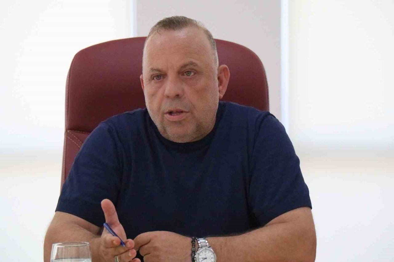 Hakkında çıkan parti değiştireceği iddialarına yanıt veren Bozdoğan Belediye Başkanı