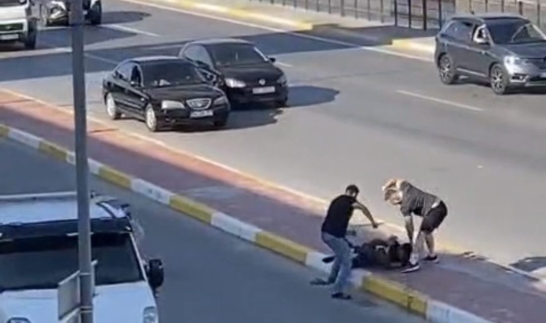 Sakarya’nın Erenler ilçesinde trafikte iki grup arasında başlayan tartışma, bir