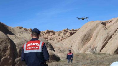 Dünyadaki Mars olarak adlandırılan Eğribucak kayalıklarında kaçak avlanan 13 avcı