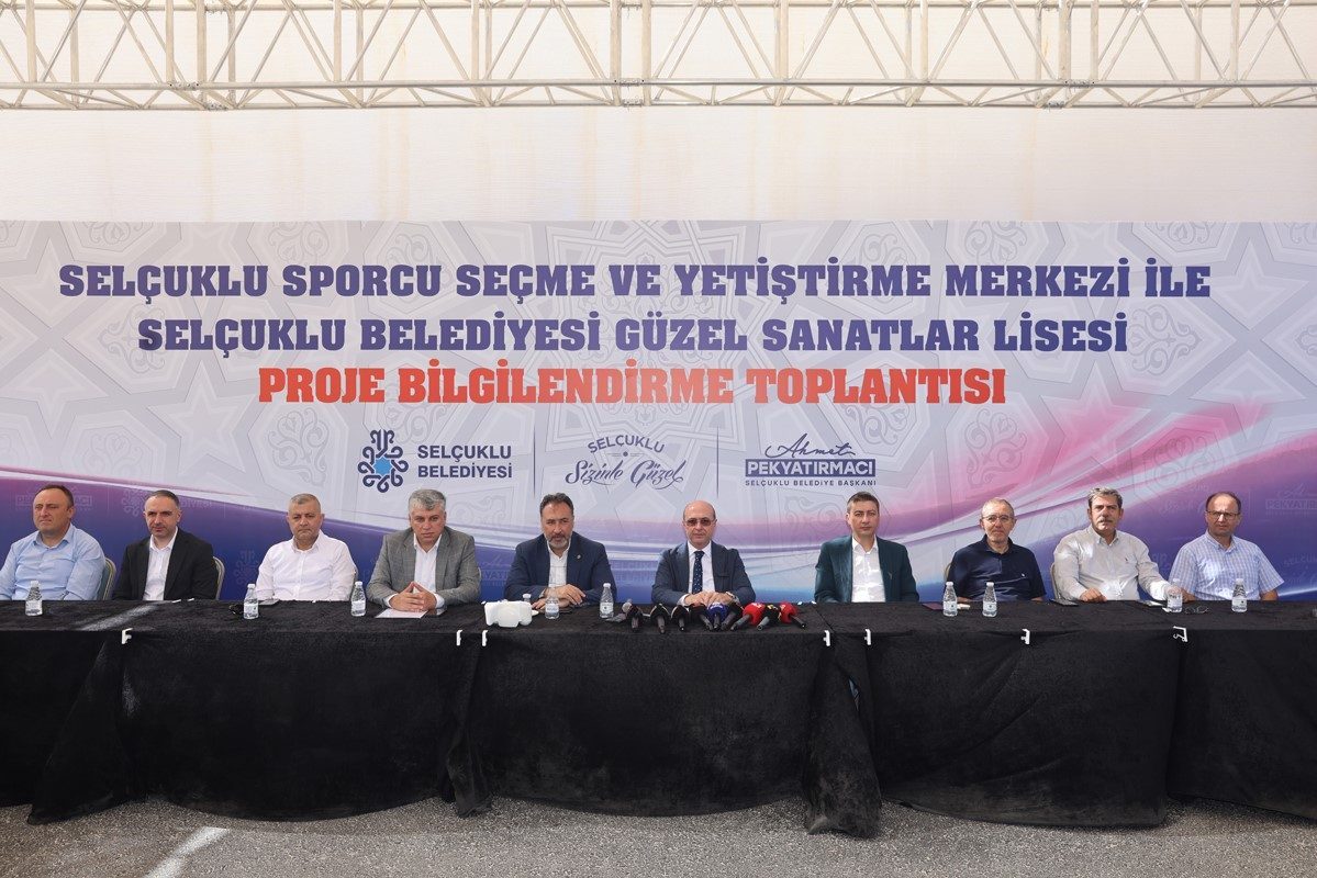 Konya’nın merkez Selçuklu İlçe Belediye Başkanı Ahmet Pekyatırmacı, Selçuklu Belediyesi