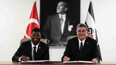 Beşiktaş, Malili futbolcu El Bilal Toure’yi kadrosuna kattı. Beşiktaş, El