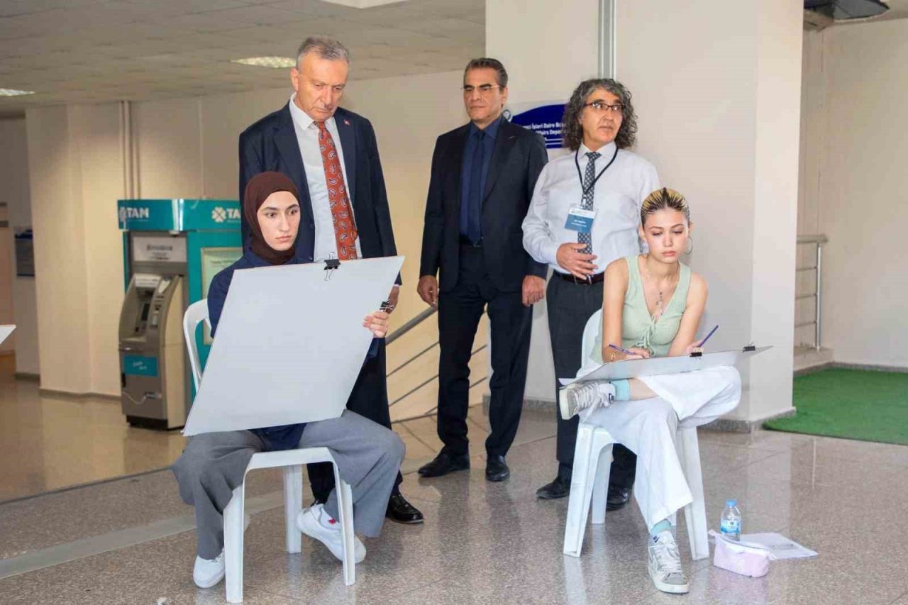 Erzincan Binali Yıldırım Üniversitesi (EBYÜ) Güzel Sanatlar Fakültesi Resim Bölümü’nde