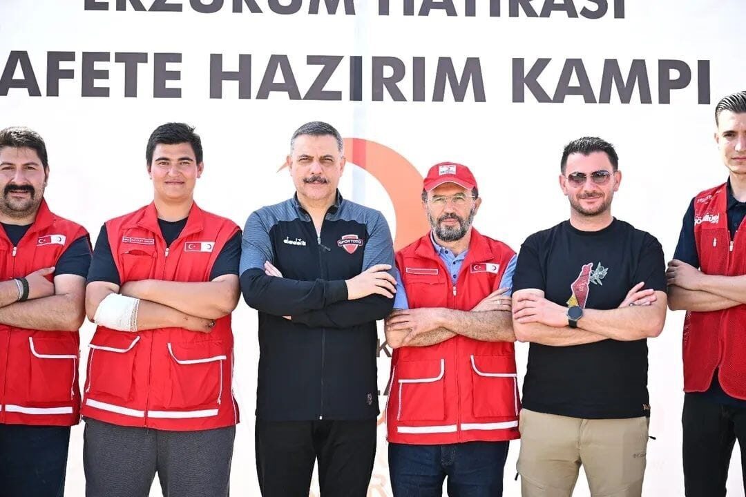 Türk Kızılay Genel Merkezi Genç Kızılay birimi öncülüğünde, Erzurum’un Konaklı