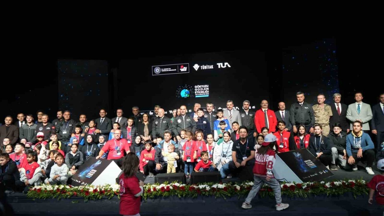 Sanayi ve Teknoloji Bakanı Mehmet Fatih Kacır, Erzurum’da düzenlenen TÜBİTAK