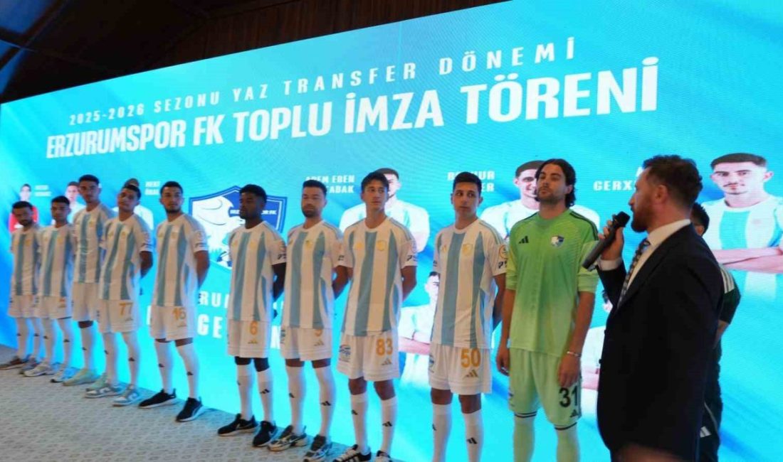 Erzurumspor FK’da, yeni transferler Başkan Ahmet Dal tarafından bir kez