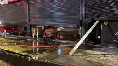 Sakarya’nın Adapazarı ilçesinde bilinçsizce yakıldığı önen sürülen ateş, sıralı halde