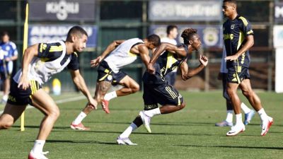 Fenerbahçe, Trendyol Süper Lig’de yarın Eryaman Stadyumu’nda Gençlerbirliği ile oynayacağı