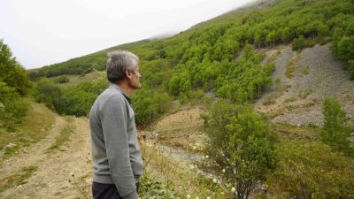 Gümüşhane’nin en yüksek rakımlı köylerinden biri olan Dağdibi köyünde yaşayan