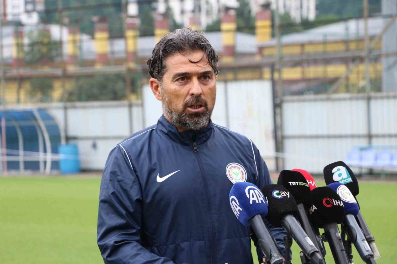 Çaykur Rizespor Teknik Direktörü İlhan Palut, “İyi oyun, iyi sonuçlarla
