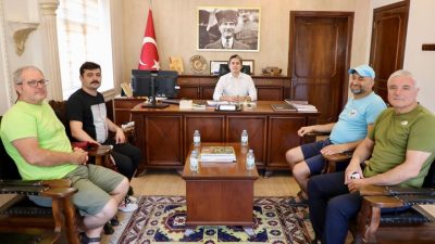 Gölleri, akarsuları, kaplıca suları, dağları, yaylaları ve vadileriyle oldukça zengin