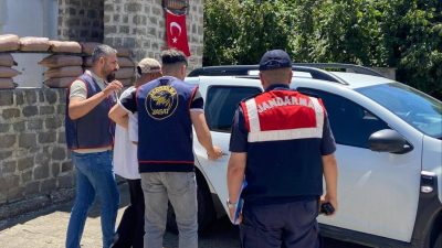 Ordu’da jandarma ekipleri tarafından yapılan çalışmalar aranması bulunan 23 şüpheli