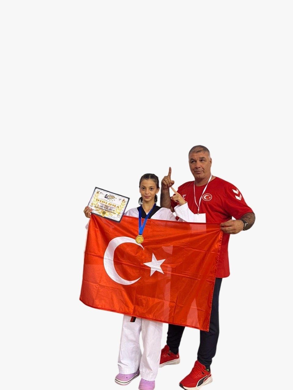 Uluslararası arenada Türk sporunun adını bir kez daha altın harflerle